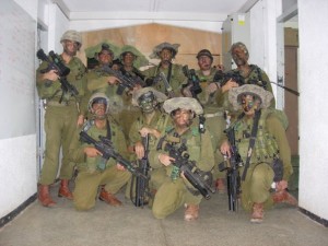Vojáci praporu Netzah Jehuda