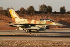 Letoun F-16 I (Sufa) izraelského letectva (foto: Yosi Yaari, licence: CC BY 3.0)